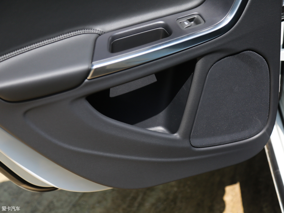 2017֠V60 2.0T T4 а V