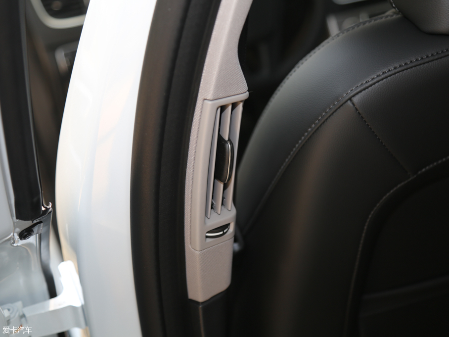 2017֠V60 2.0T T4 а V