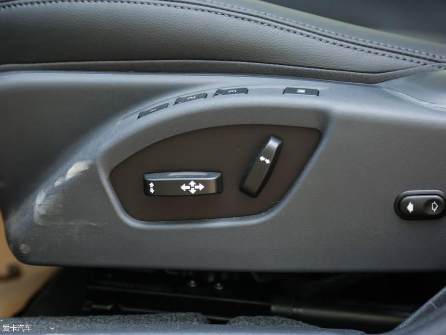 2017֠V60 2.0T T5 ݰ V