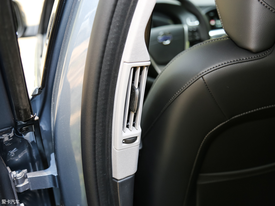 2017֠V60 2.0T T5 ݰ V