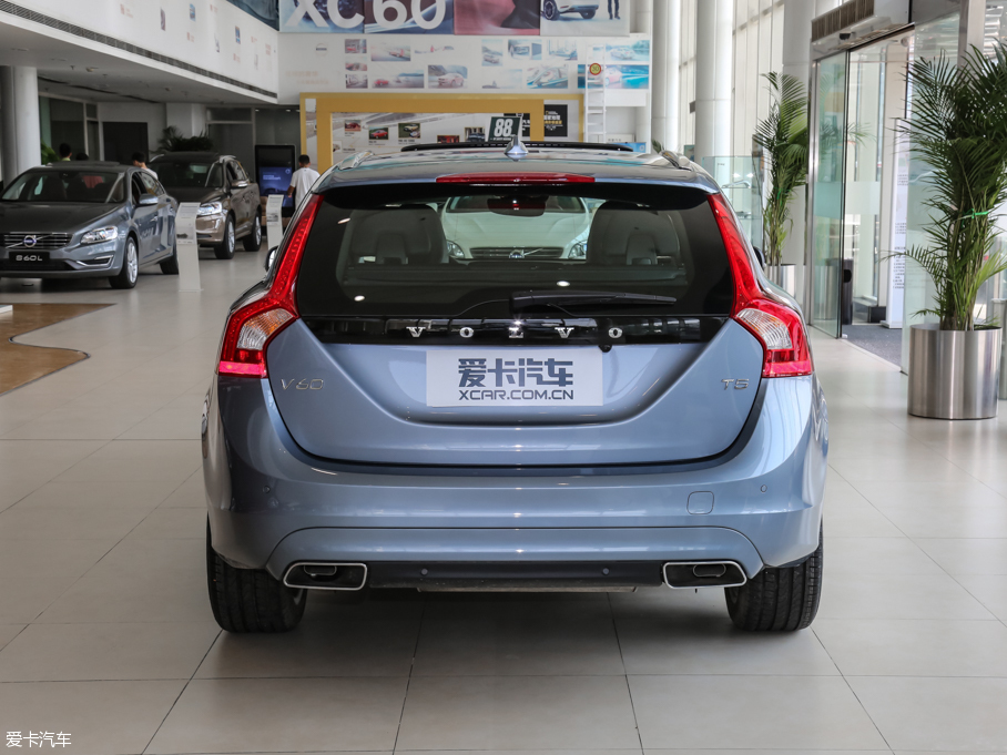 2017ֶV60 2.0T T5 Ű V