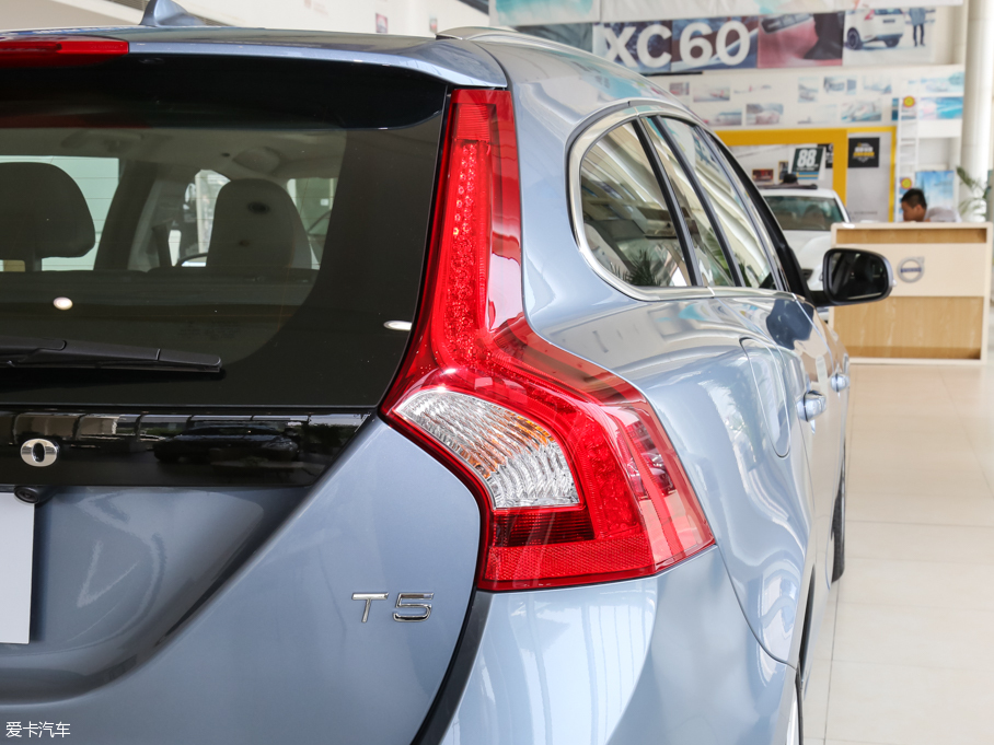 2017֠V60 2.0T T5 Ű V