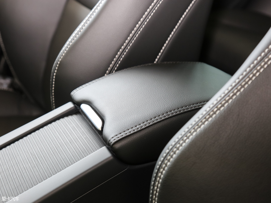 2017֠V60 2.0T T5 Ű (gu)V