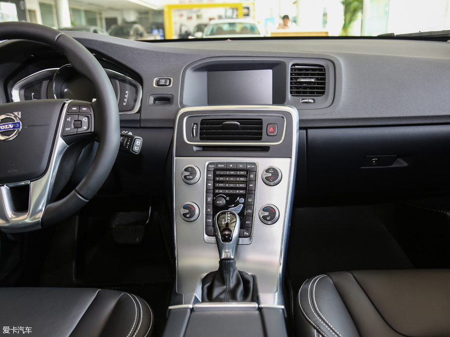 2017֠V60 2.0T T5 Ű V