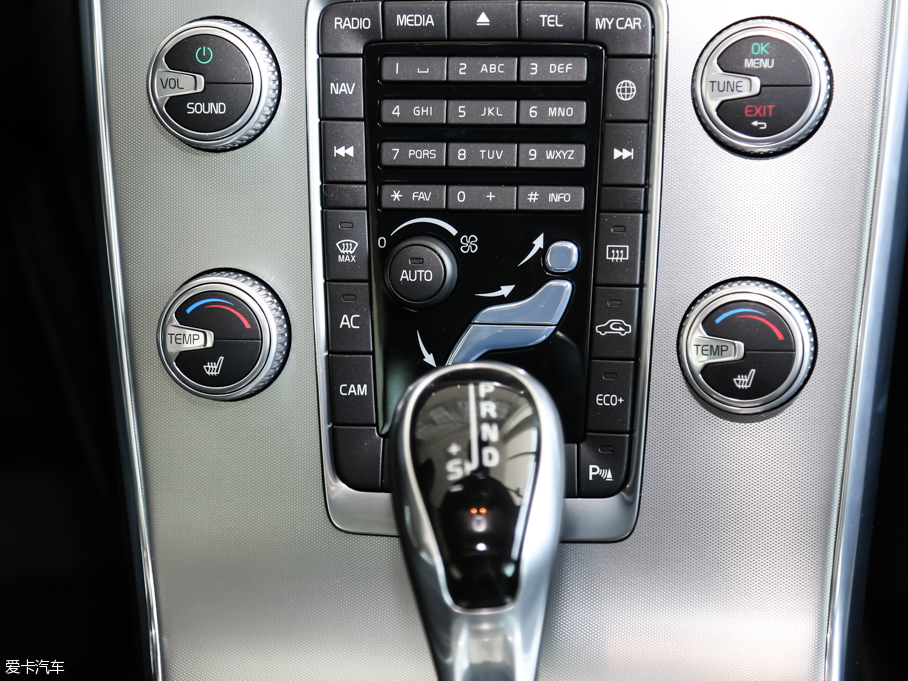 2017֠V60 2.0T T5 Ű V