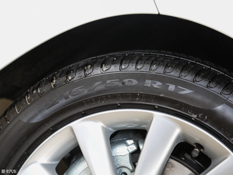 2017֠V60 2.0T T5 ݰ V