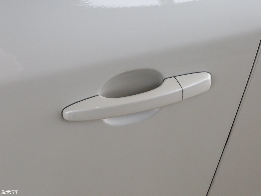 2017֠V60 2.0T T5 ݰ V