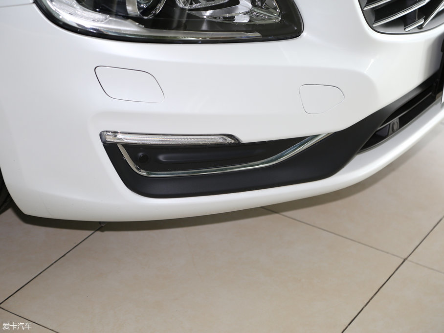 2017֠V60 2.0T T5 Ű V