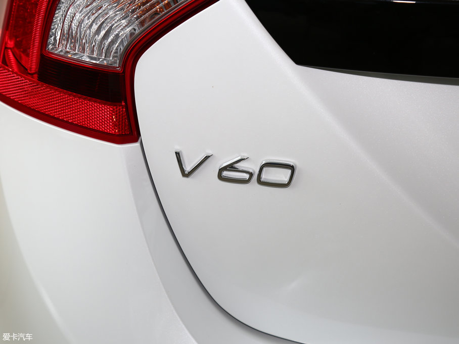 2017֠V60 2.0T T5 Ű V