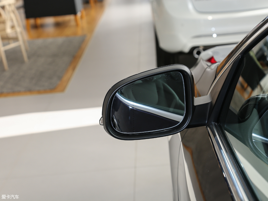 2017֠V60 2.0T T5 ݰ V