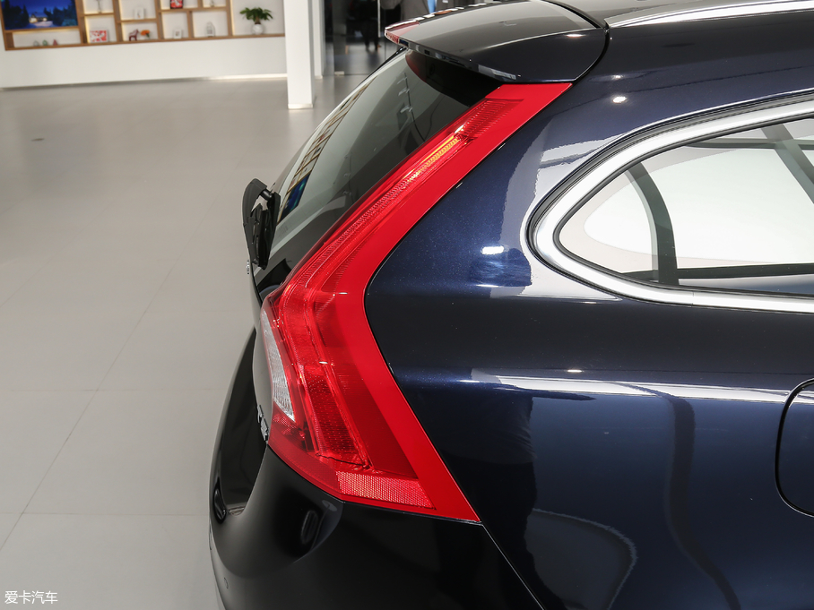 2017֠V60 2.0T T5 ݰ (gu)V