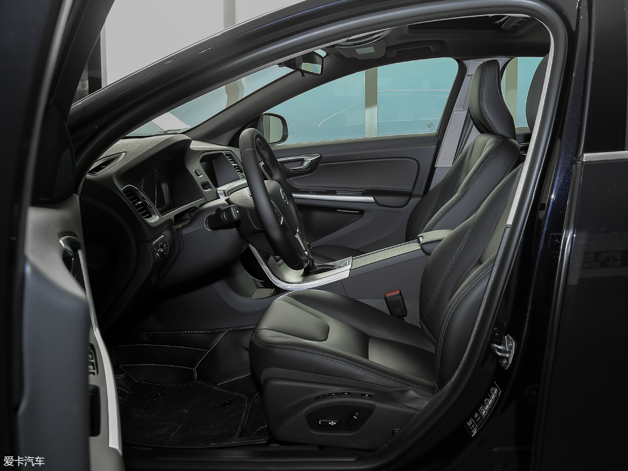 2017֠V60 2.0T T5 ݰ V