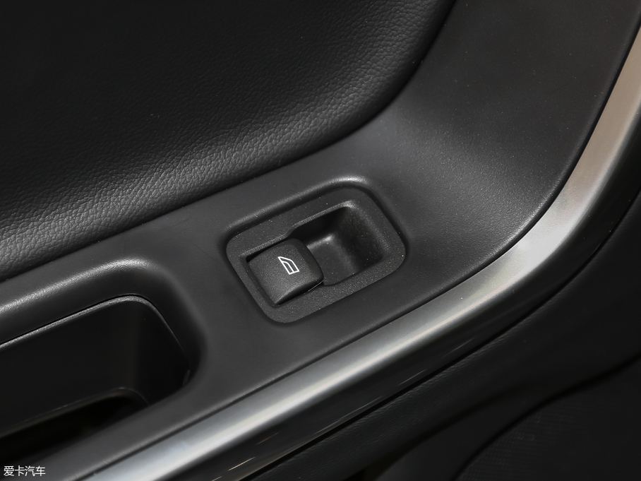 2017֠V60 2.0T T5 ݰ V