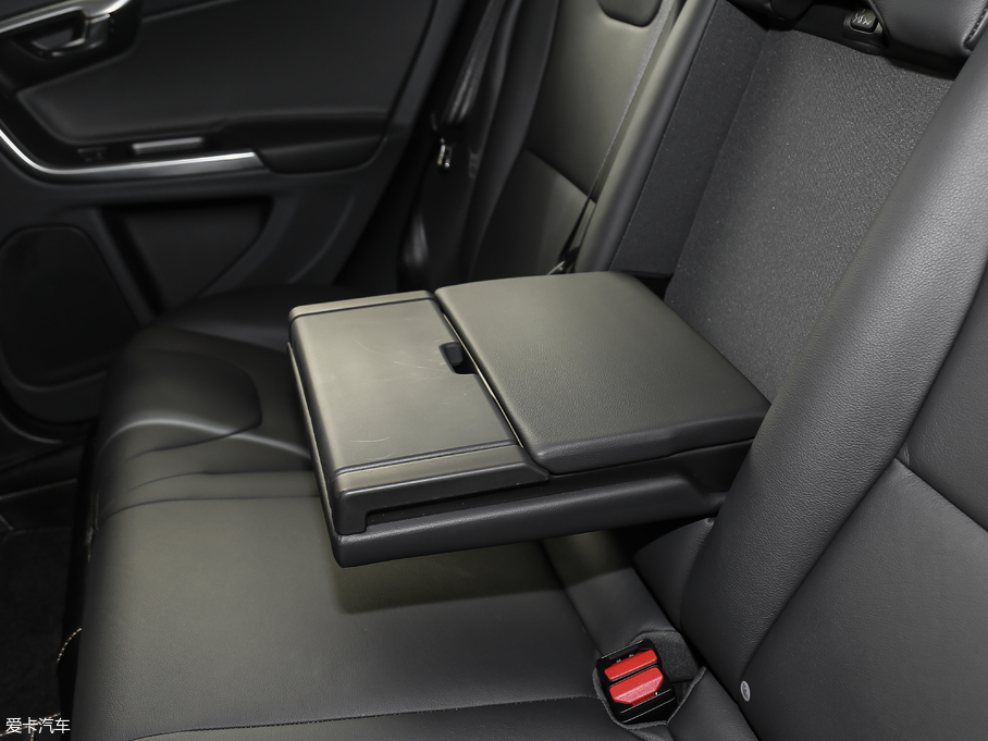 2017֠V60 2.0T T5 ݰ V