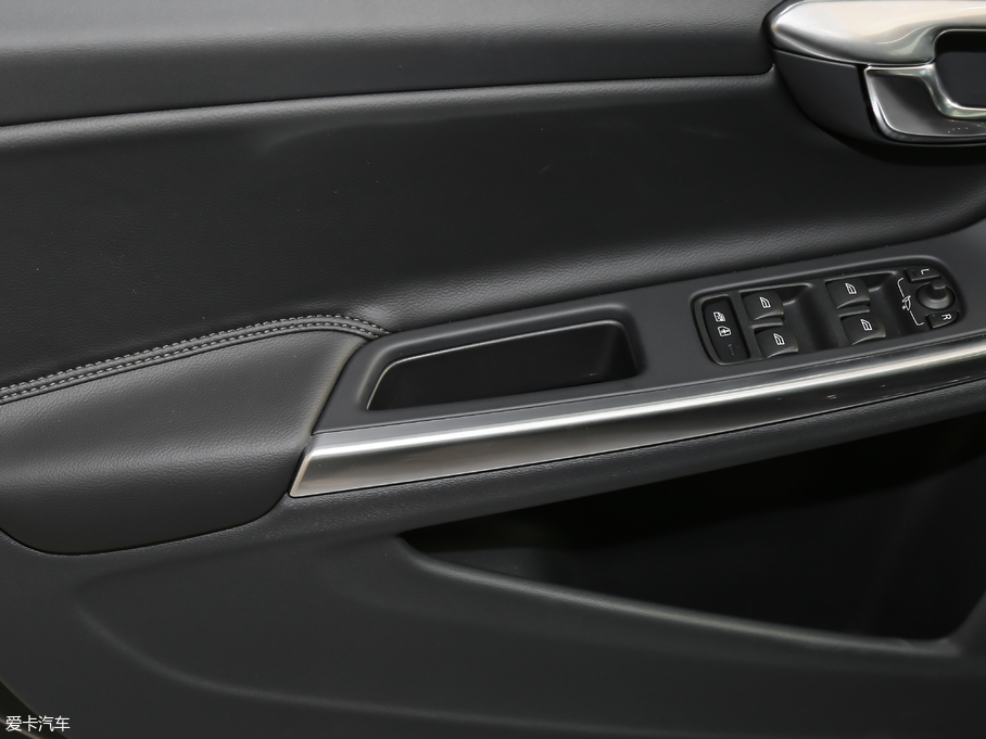 2017֠V60 2.0T T5 ݰ V