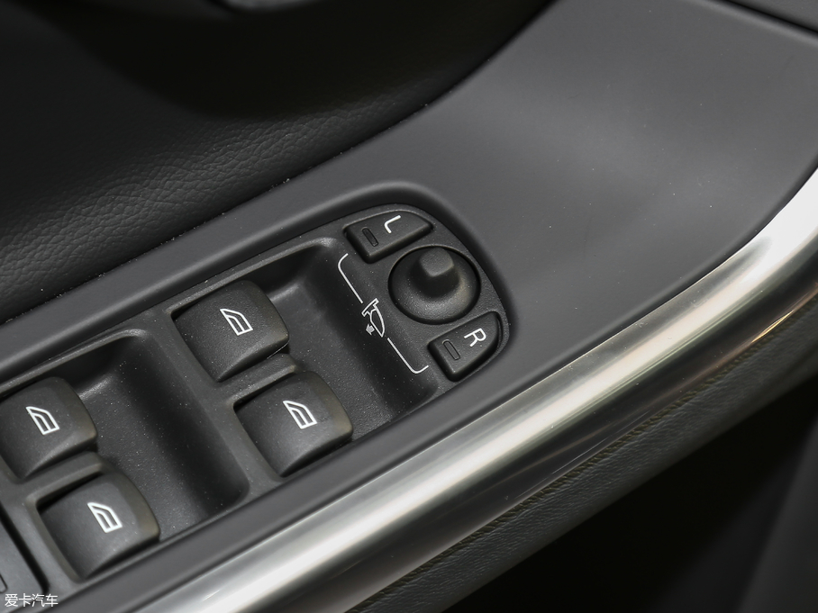 2017֠V60 2.0T T5 ݰ V