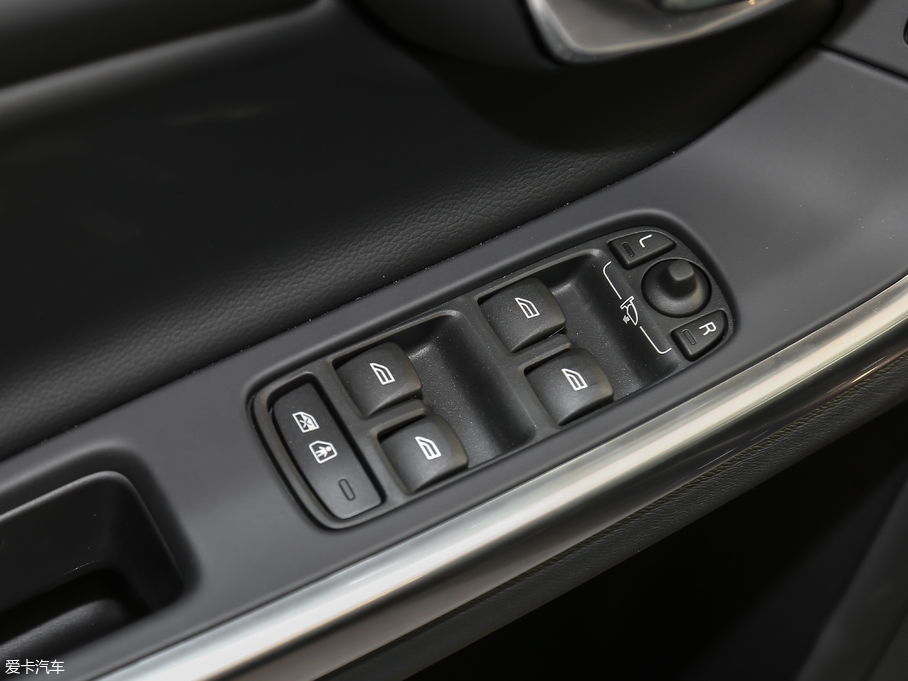 2017֠V60 2.0T T5 ݰ V