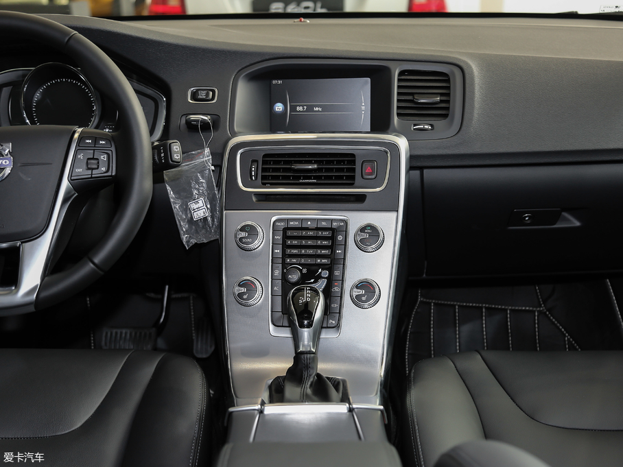 2017֠V60 2.0T T5 ݰ V