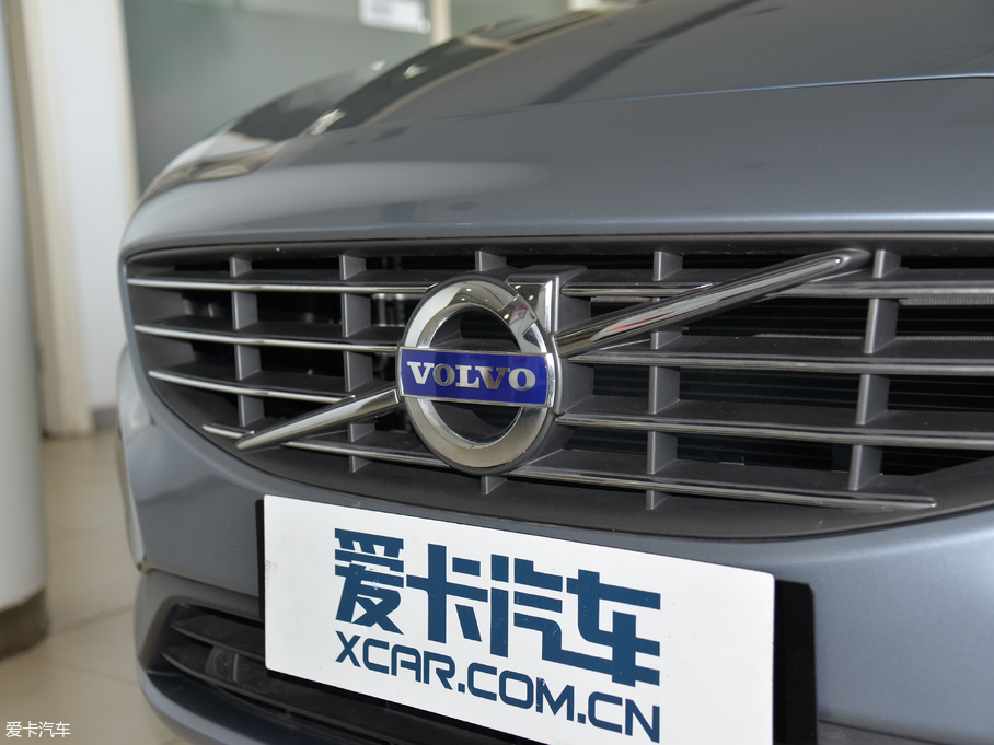 2017֠V60 2.0T T5  V