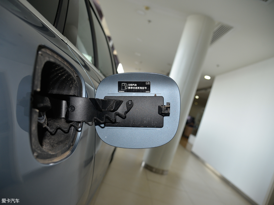 2017֠V60 2.0T T5  (gu)V