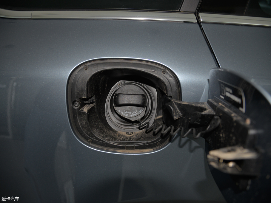 2017֠V60 2.0T T5  V