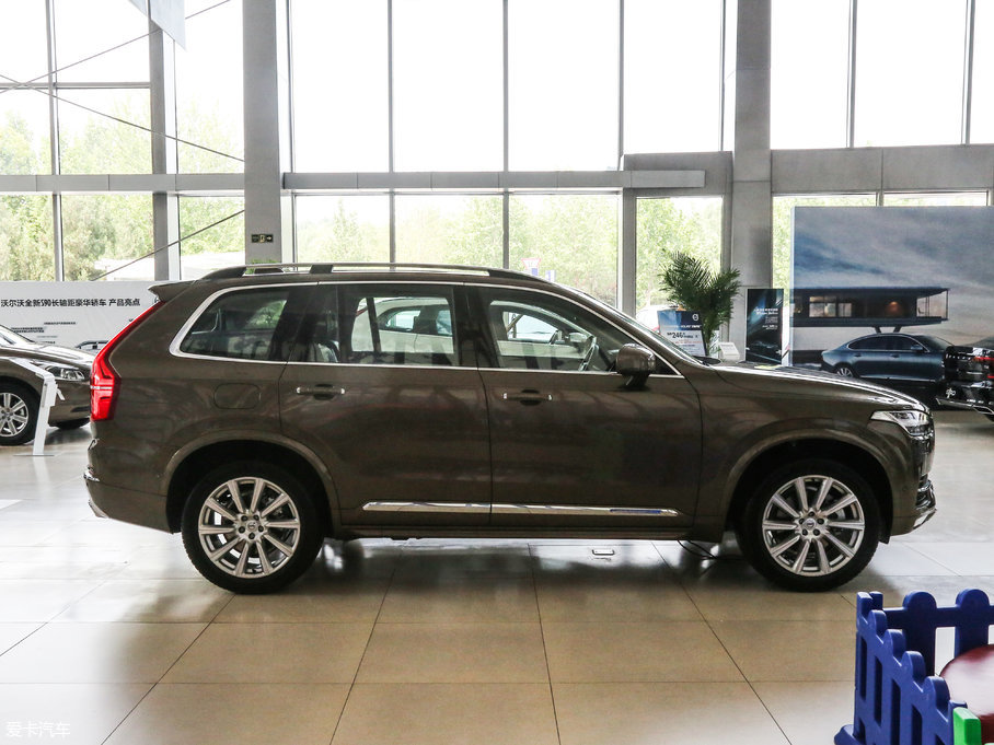 2017֠XC90 T6 Ű