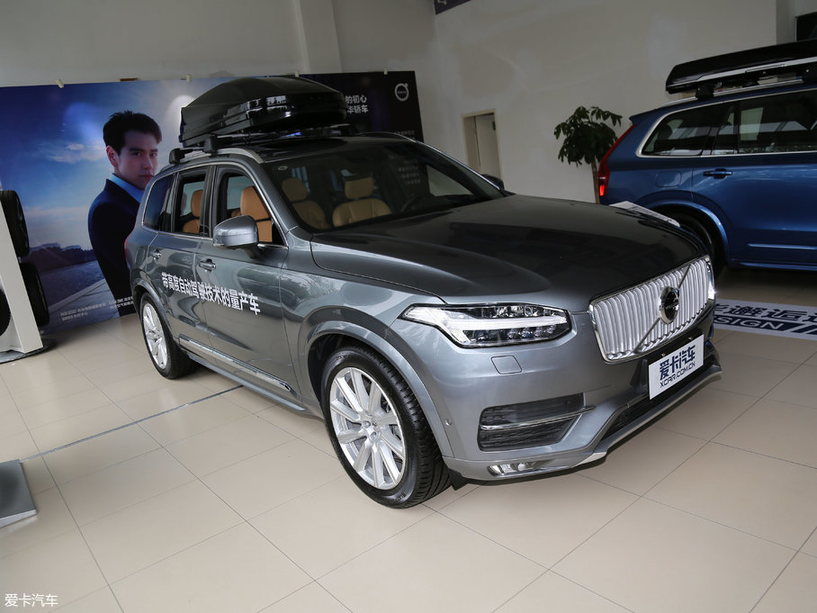 2017֠XC90 T6 