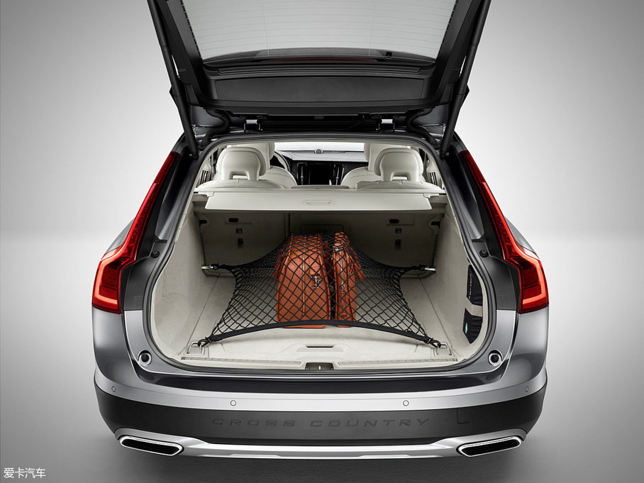 2017֠ V90 2.0T T5 AWD 