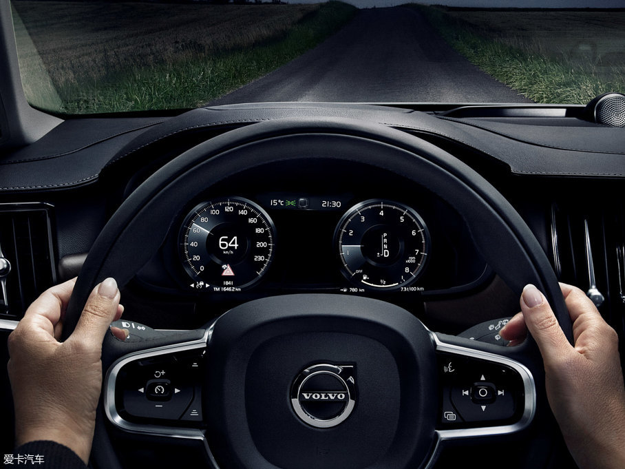 2017֠ V90 2.0T T5 AWD 