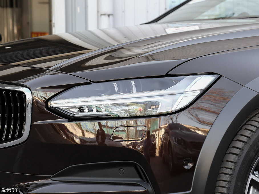 2017֠ V90 2.0T T5 AWD 