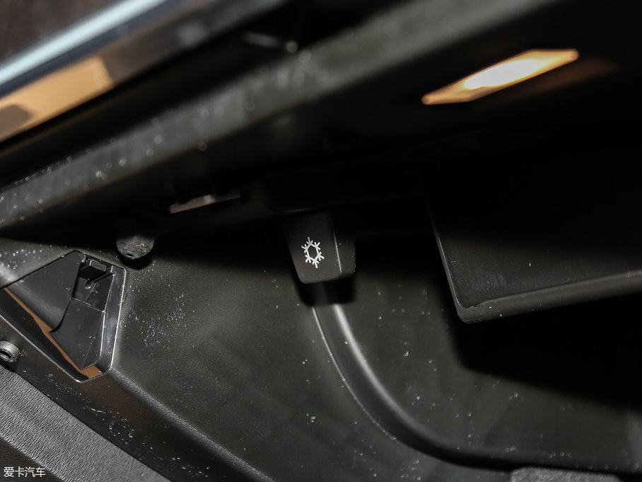 2017֠ V90 2.0T T5 AWD 