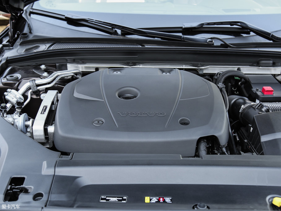 2017���֠��� V90 2.0T T5 AWD �����