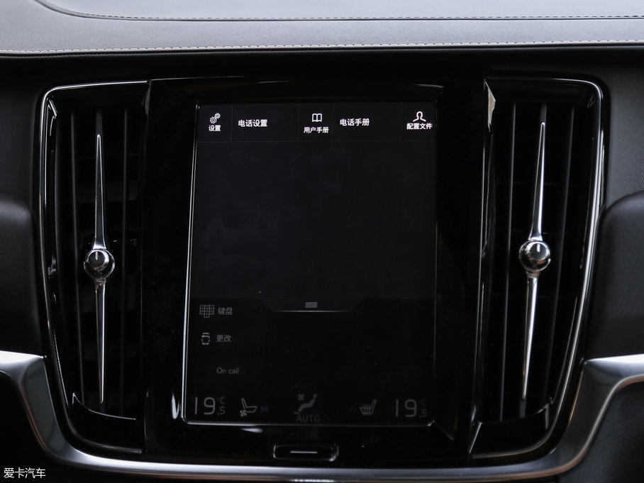 2017֠ V90 2.0T T5 AWD 