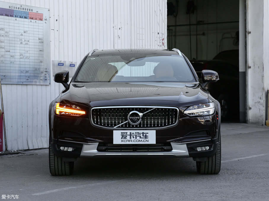 2017֠ V90 2.0T T5 AWD 