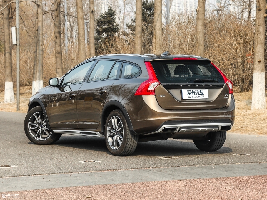 2017V60 Cross Country 2.0T T5 AWD V