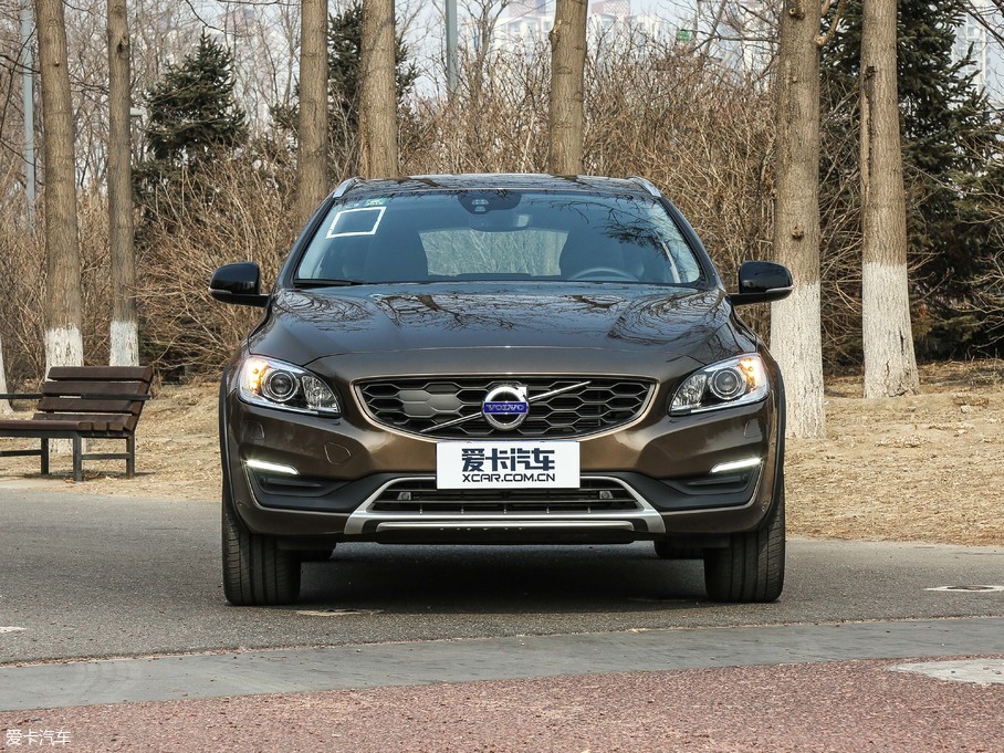 2017V60 Cross Country 2.0T T5 AWD V