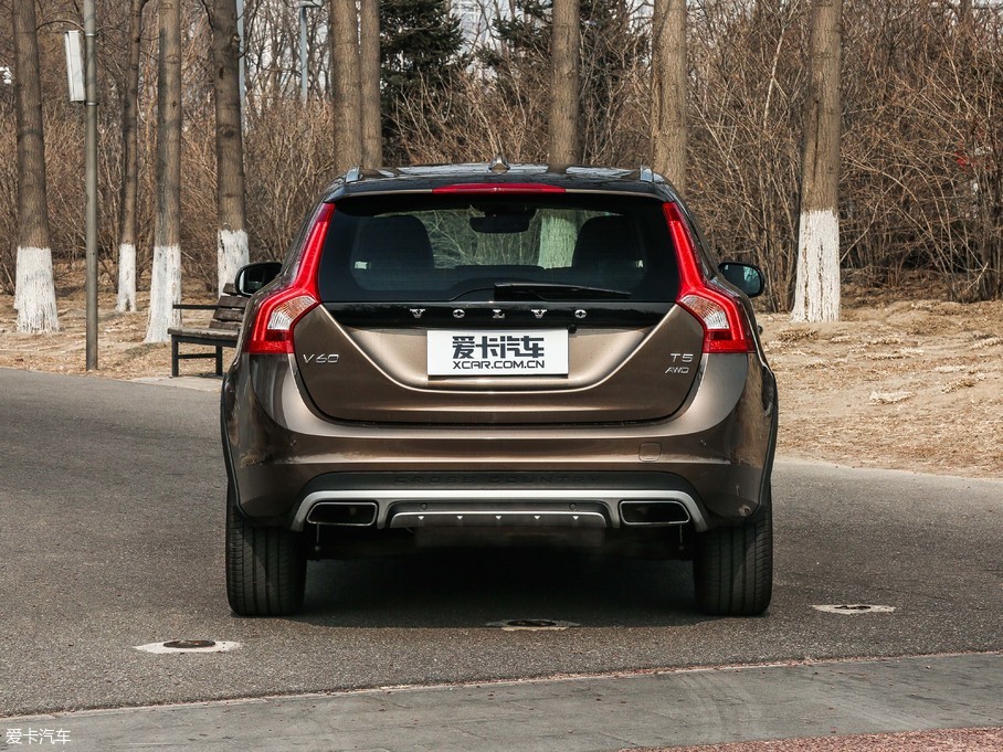 2017V60 Cross Country 2.0T T5 AWD V