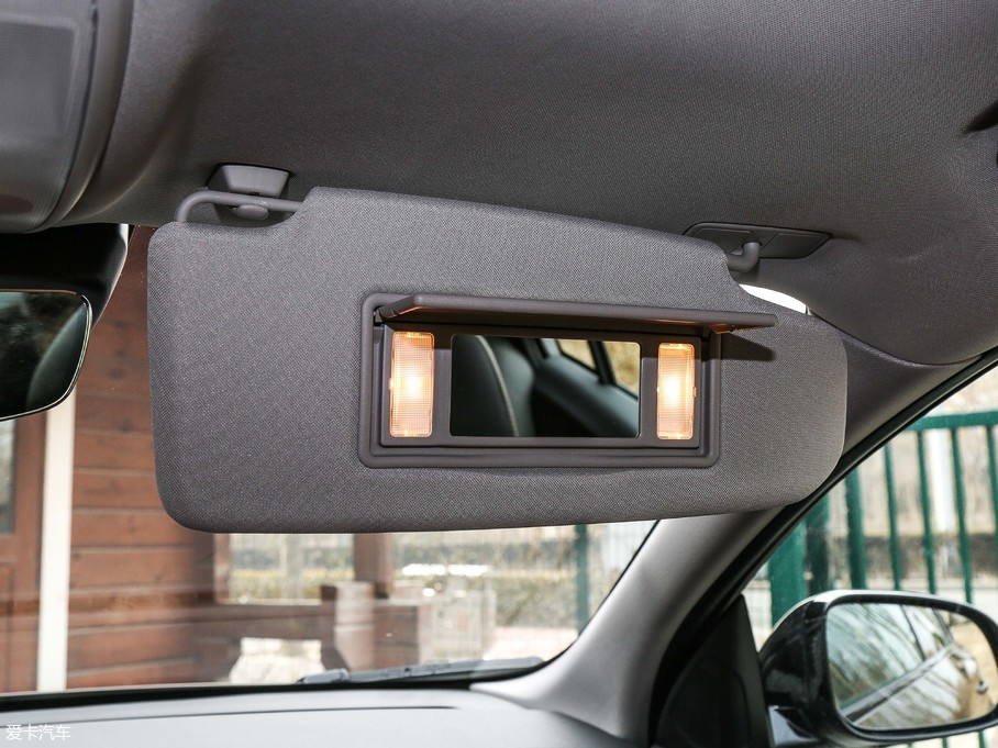 2017V60 Cross Country 2.0T T5 AWD V