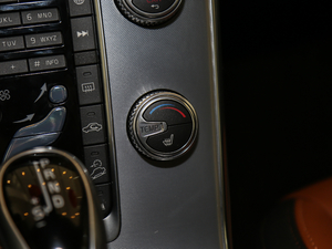 20172.0T T5 AWD V п؅^