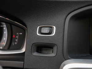 20172.0T T5 AWD V п؅^