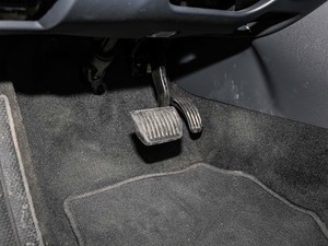 20172.0T T5 AWD V п؅^