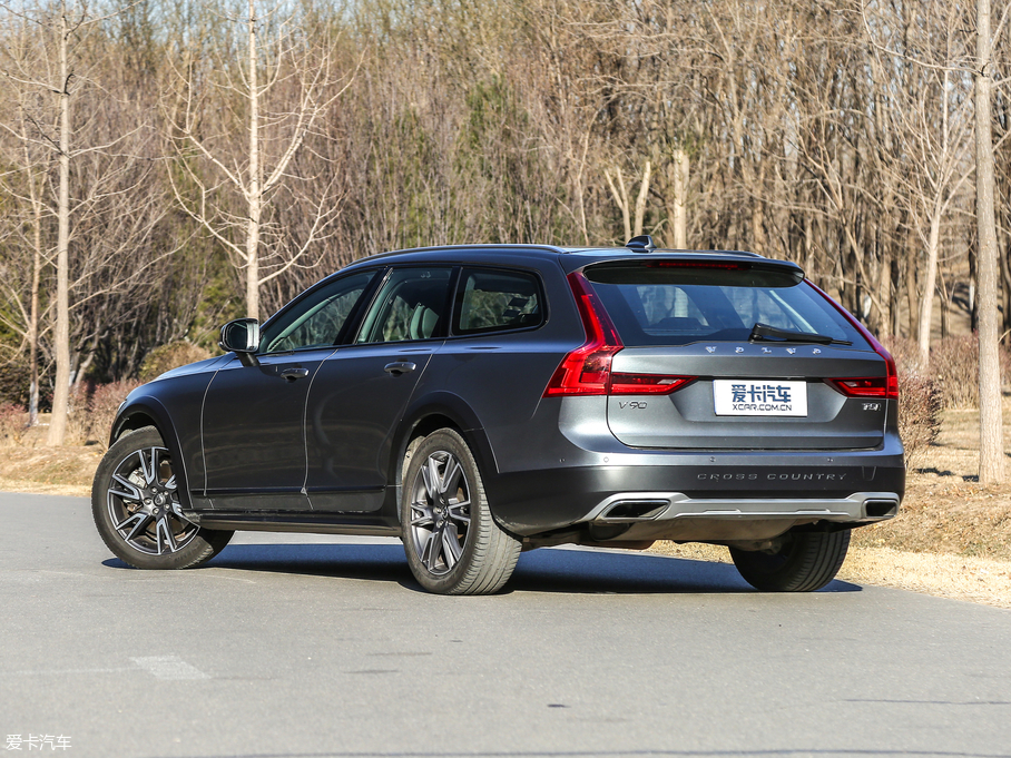 2017V90 Cross Country 2.0T T5 AWD 