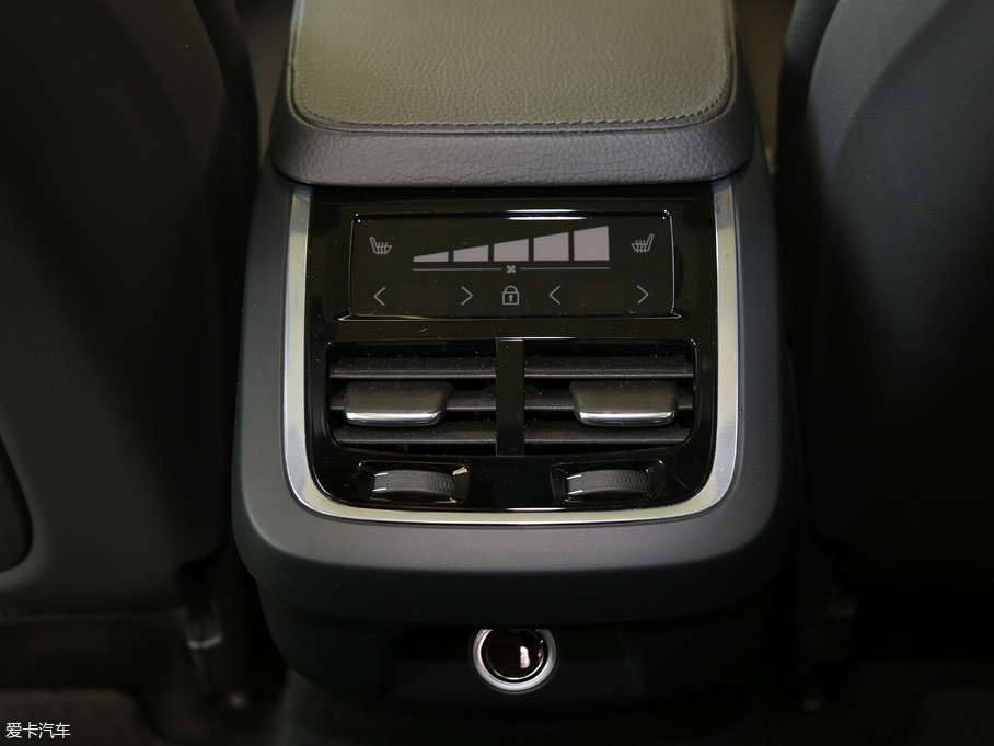 2017֠ V90 2.0T T5 AWD h