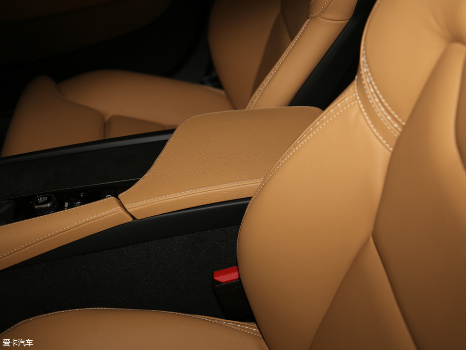 2017֠ V90 2.0T T5 AWD h