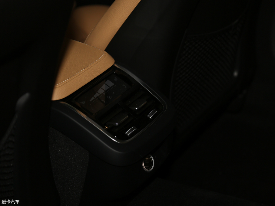 2017֠ V90 2.0T T5 AWD h