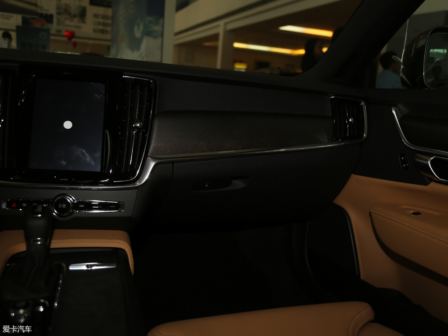 2017֠ V90 2.0T T5 AWD h