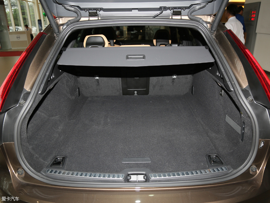 2017֠ V90 2.0T T5 AWD h