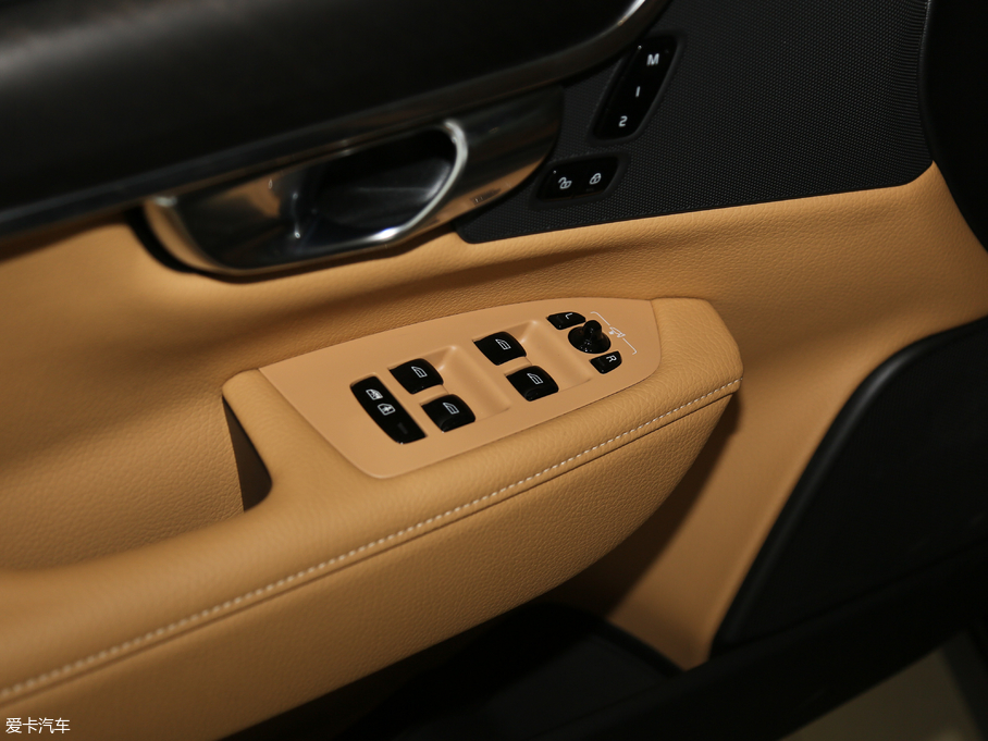 2017֠ V90 2.0T T5 AWD h