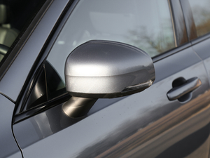 20172.0T T5 AWD  (x)(ji)^