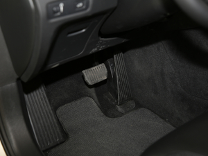 20172.0T T5 AWD h п؅^